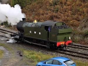 4270 running towards heywood at bury south october 2018